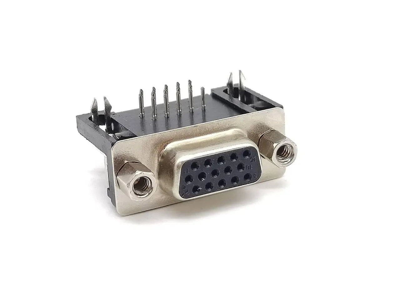 15 Pines Hd D Sub C…