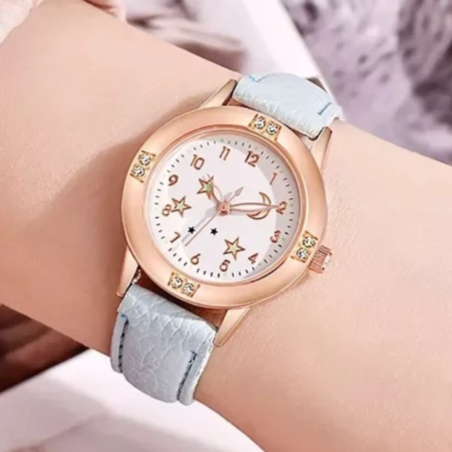 ساعة كاجوال لطيفة على شكل نجمة قمر مضيئة للأطفال للنساء والفتيات ساعة يد نسائية جلدية جديدة كوارتز ساعة Montre فام #4