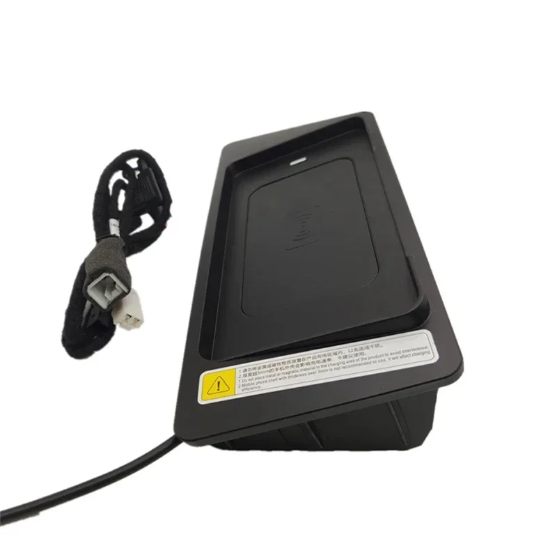 Leading-Wireless Charger For Toyota Hilux 2016-2020 LHD Mobile Phone Fast Charging Plate 15W Car QI Holder Panel Wireless