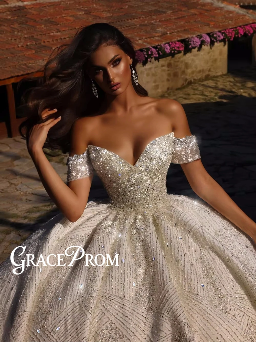 

Sparkly Geometric Pattern Wedding Dress 2026 Off Shoulder Glitter Bridal Wear Vintage Glam Sexy V Neck Customized Ball Gown