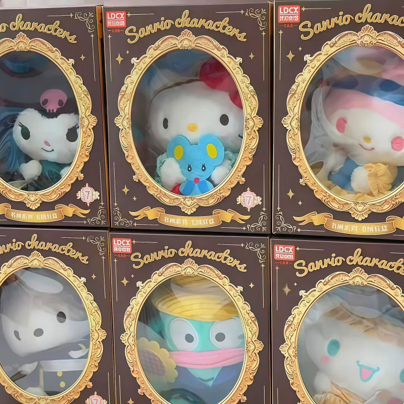 

Оригинальные плюшевые игрушки Sanrio: серия «Знаменитые картины», коллекционные куклы-сюрпризы Hello Kitty и Kuromi, трендовые подвески-подарки, игрушки-сюрпризы в закрытой упаковке