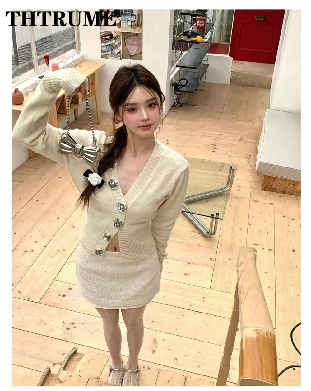 Sexy V-Neck New Sweaters Fashion Women Korean Luxury Single Breasted Chic Jumpers Tops Casual Korean Office Lady Knit Cardigans