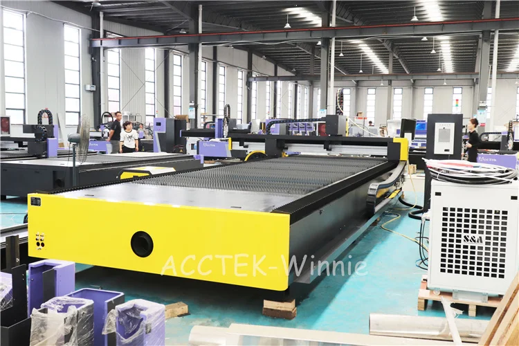 Heavy Duty Laser Cutting Machine Max Raycus 3000w 6000w Metal Sheet and Tube Fiber Laser Cutting Machine