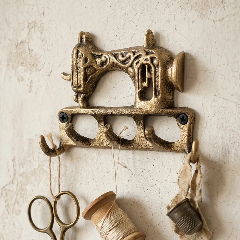 Modern Minimalist Retro Cast Iron Sewing Machine Decoration Hook Home Restaurant Milk Tea Shop KTV Wall Decoration Hooks