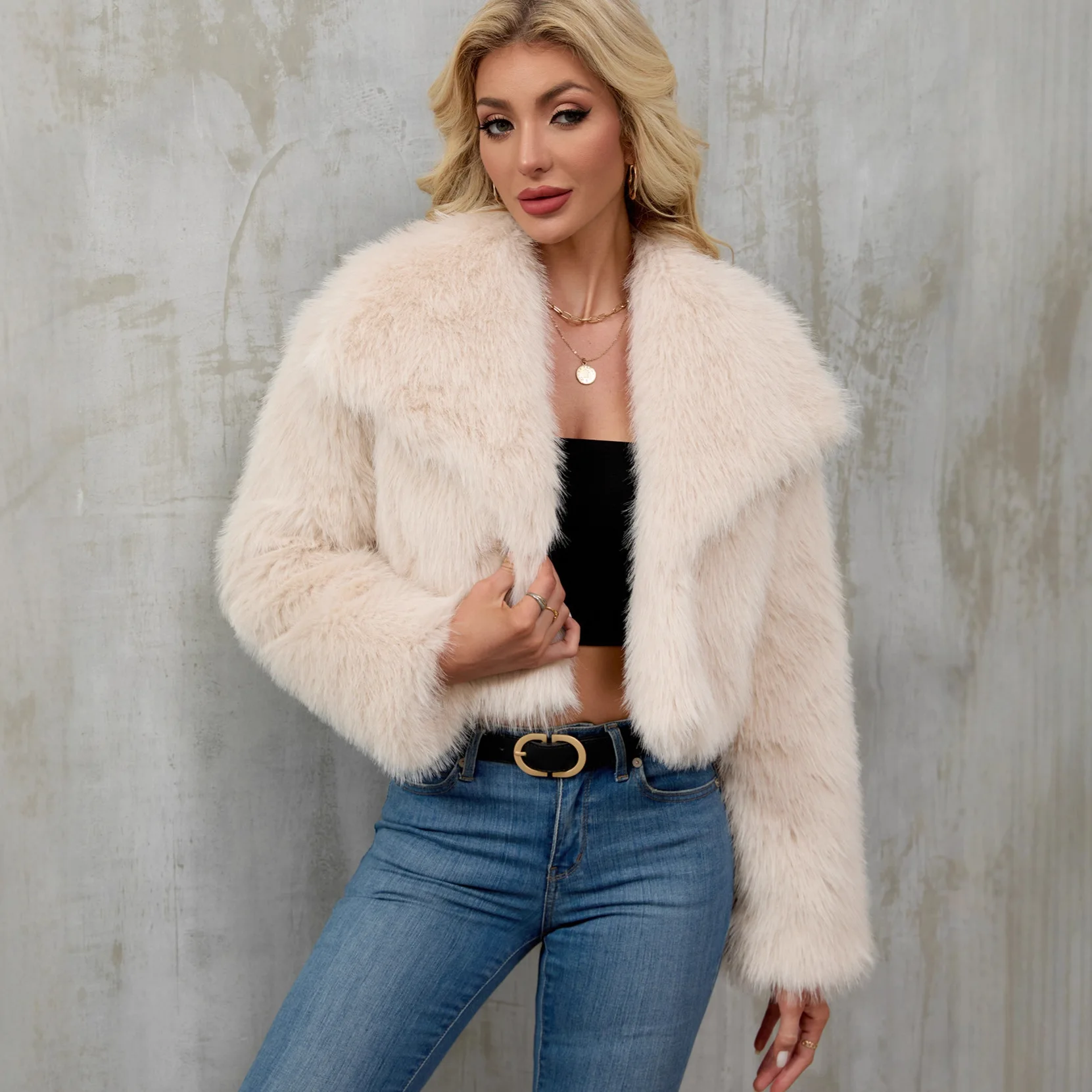 

Winter New Fashion Faux Fur Women Casual Lapel Jacket Simple Solid Color Female Short Plush Coat