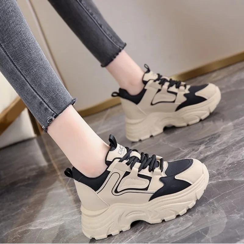 المرأة منصة أحذية رياضية موضة جديدة مصمم موضة في الهواء الطلق الشقق السببية الدانتيل يصل المرأة الدانتيل متابعة احذية الجري Zapatillas Mujer #1