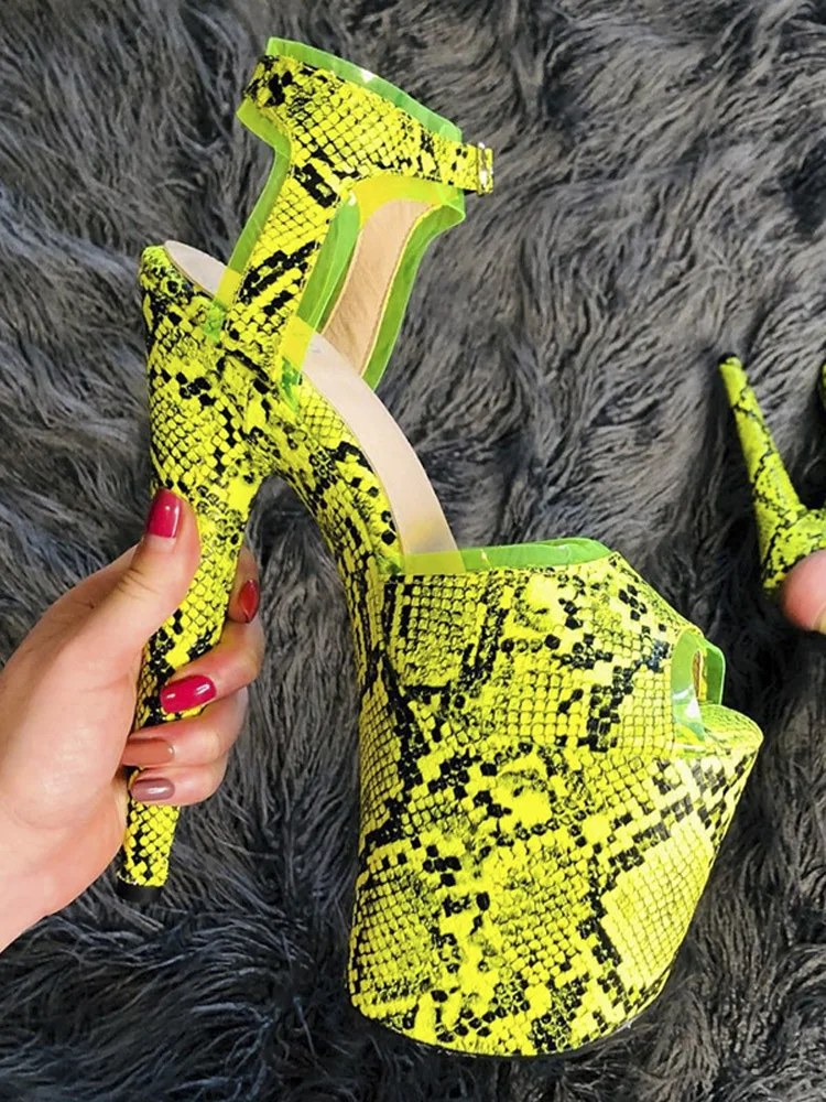 

Large Size Snake Print Platform Sandals 20cm Open Toe Super High Heels for Nightclub Pole Dance And Strippers 7 Inch Heel New