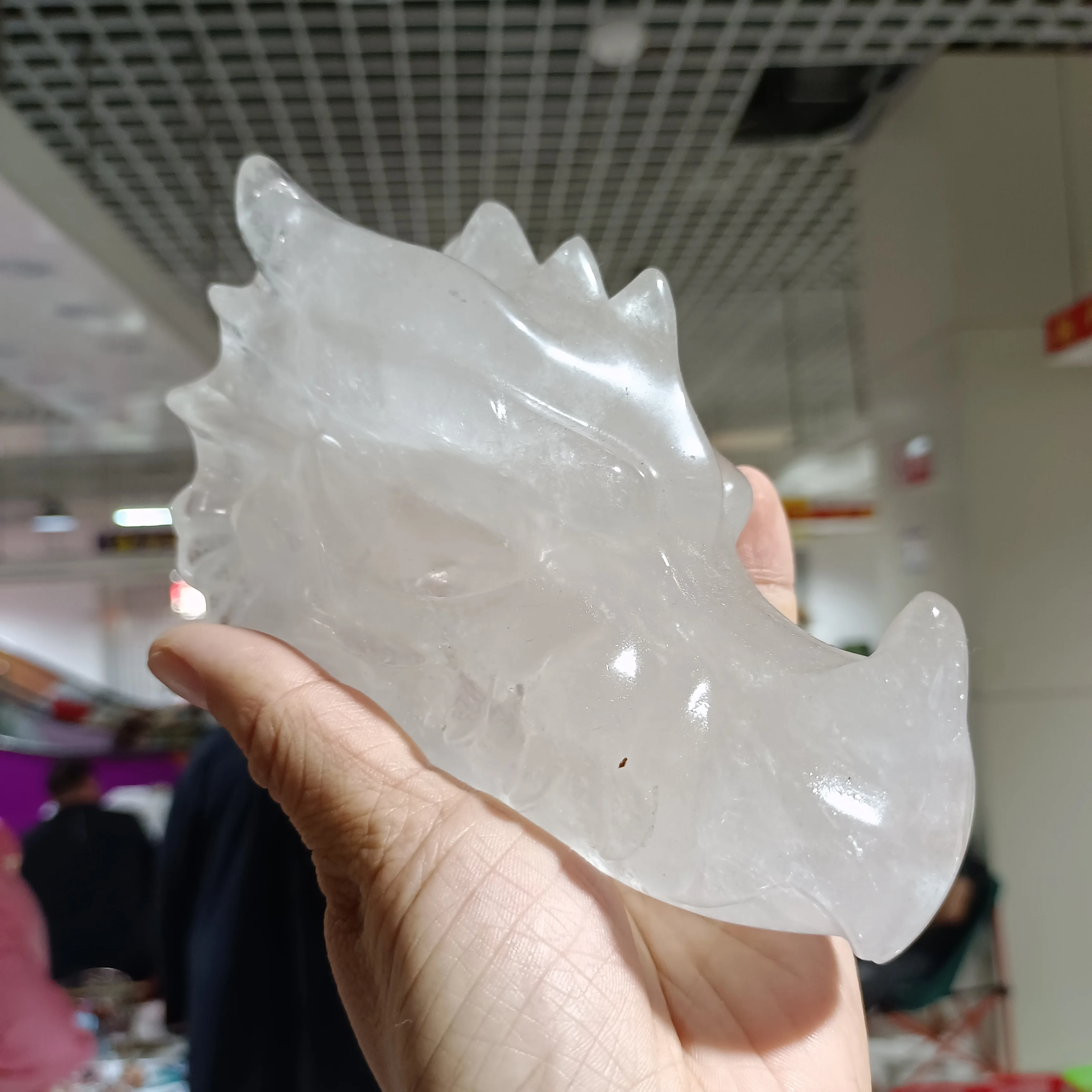 

Magical Natural White Clear Crystal Carved Dragon Skull Quartz Crystal Mineral Reiki Healing Fortune Home Degaussing Decoration