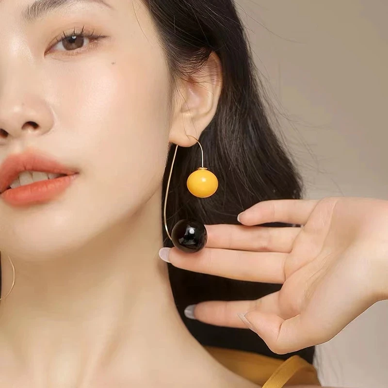 Korean Exaggerated Design Black and Yellow Ball Patchwork Pendant Earring Accessories 2022 Fashion Jewelry for Women Gifts