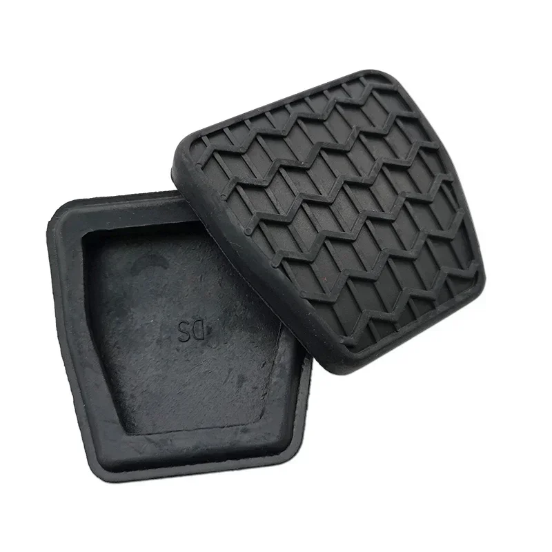 

2pcs Clutch Brake Pedal Rubber Sleeve for 2009-2013 Geely Emgrand EC7 EC715 EC718 RV Manual Clutch Pedal Anti Slip Rubber Pad