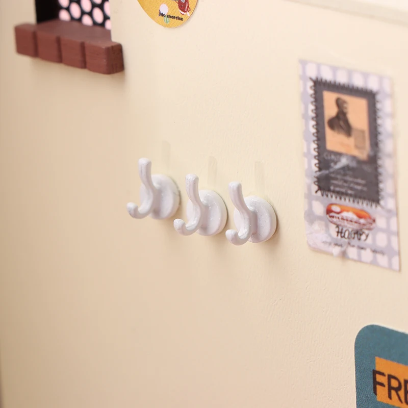 3 個ドールハウスミニ服帽子フックドールハウスシミュレーション壁フックモデル 1/12 ドールハウス装飾アクセサリー