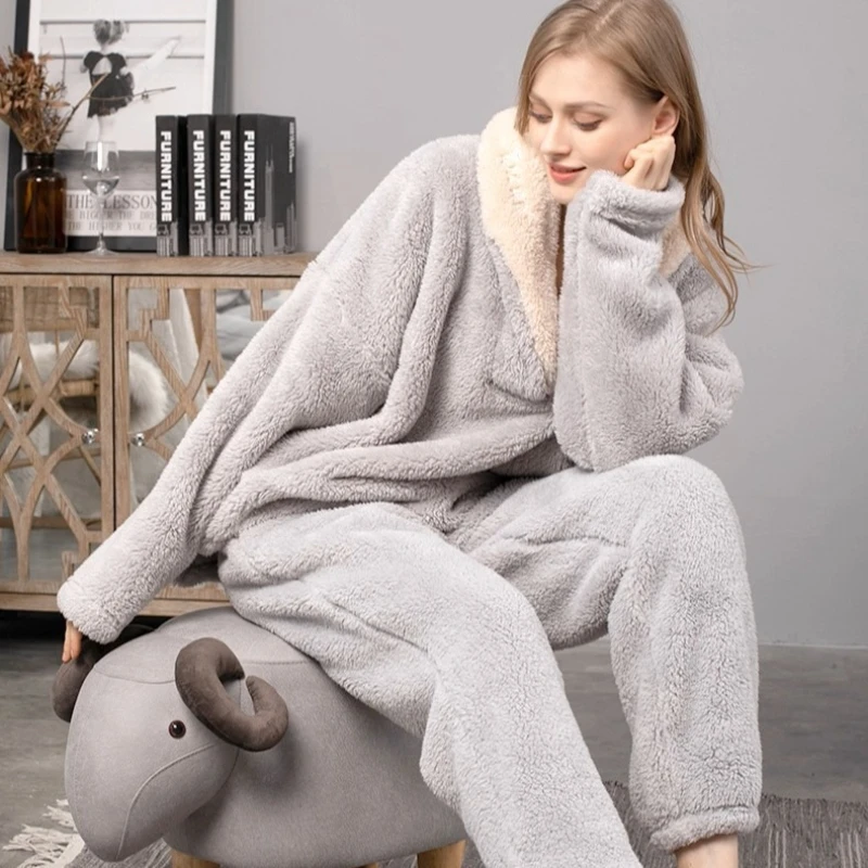 Women's Sleepwear with Plush and Thick Warm Suit for Home Wear 2027 Winter New Item Lapel Cover Plus Fat and Plus Size Pajamas