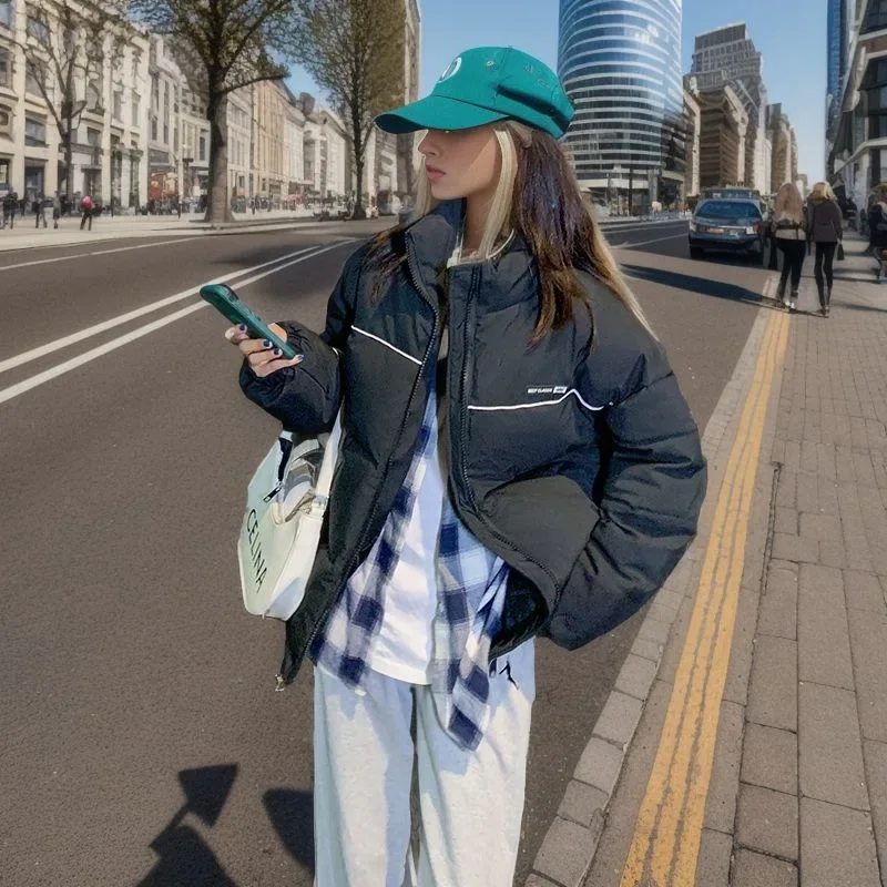 2025 เสื้อแจ็คเก็ตสตรีฤดูหนาวผู้หญิงContrastคอWarm Parkas Coatsหญิงสบายๆหลวมเสื้อฝ้ายผู้หญิงเสื้อ