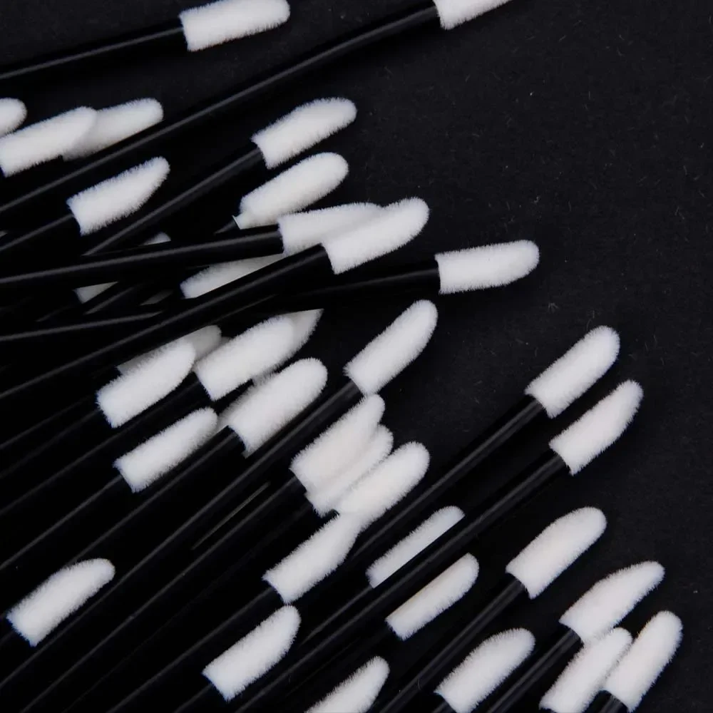 แปรงลิปสติกสำหรับผู้หญิง แปรงปัดขนตา คิ้ว 50/100 ชิ้น อุปกรณ์ทำความสะอาดริมฝีปากแบบใช้แล้วทิ้ง ขายส่ง ไม้ทาลิปกลอส อุปกรณ์แต่งหน้า