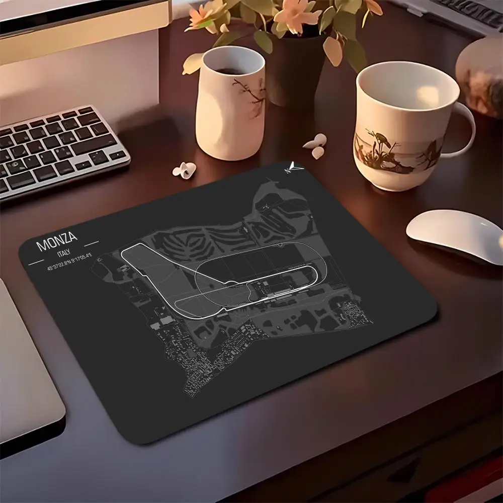 

Коврик для мыши Racing Track, коврик для компьютерной клавиатуры, квадратный коврик для мыши для игр и офиса, коврик для мыши, компактный коврик для клавиатуры, настольный коврик для ПК