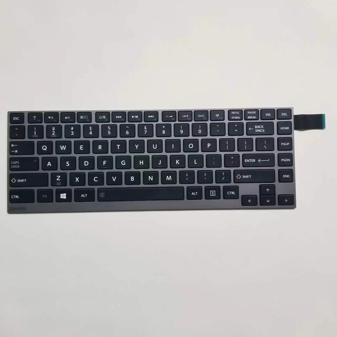 

New Keyboard For Toshiba U900 U900W U920 U920T English With Frame US layout