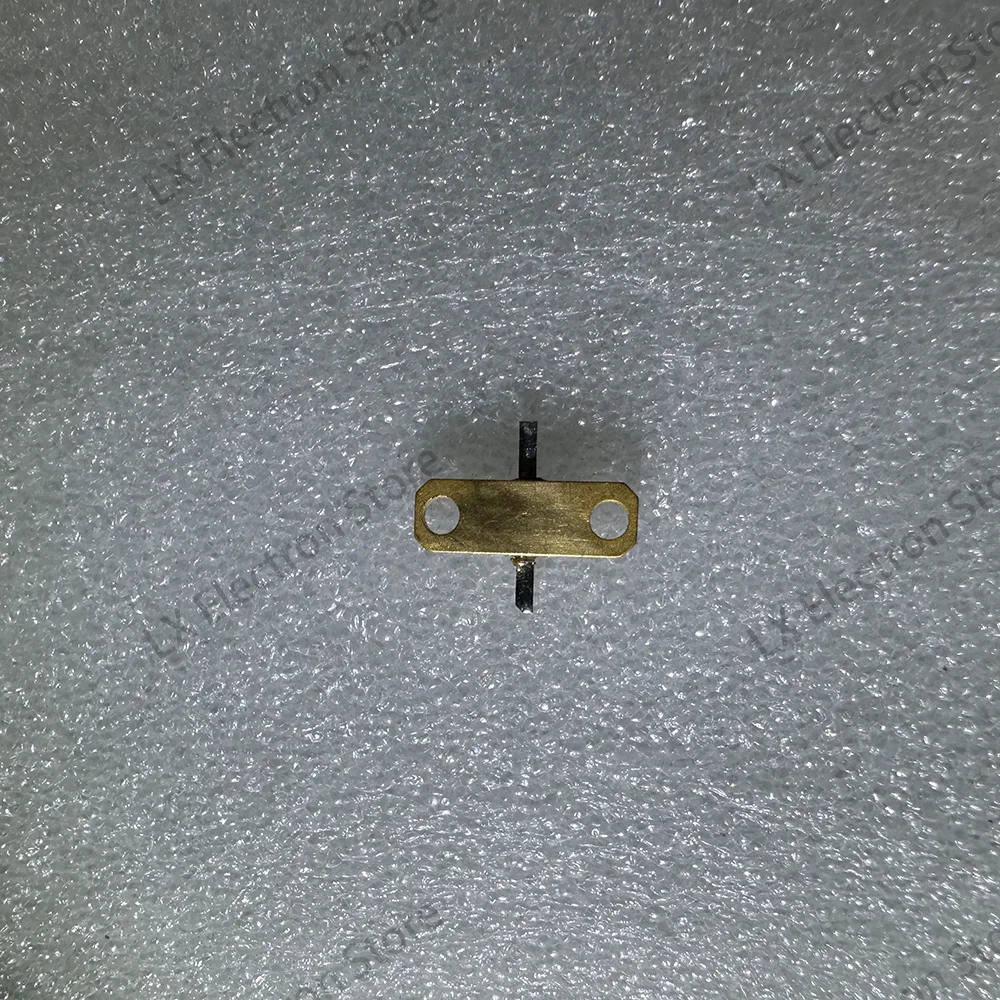 1 قطعة D2210UK RF DMOS FET 20 واط 12.5 فولت 500 ميجا هرتز مكاسب عالية منخفضة الضوضاء الذهب معدن TO-39 RF الترانزستور ل VHF/UHF PA DC-1 جيجا هرتز ل SEMELAB #2