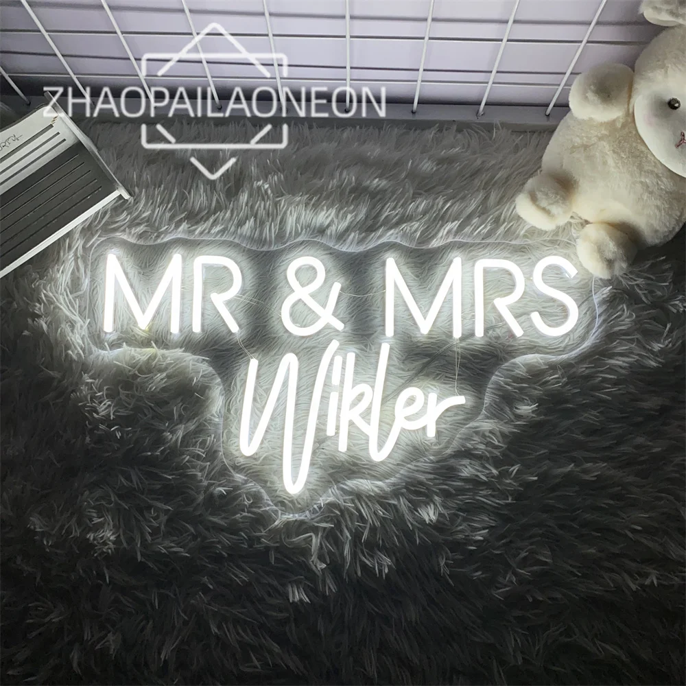 Custom Neon Sign MR&MRS Name LED Lamp Store Neon Light Wall Decoration Wedding Birthday Party Bedroom LED Light Gift Room Decor