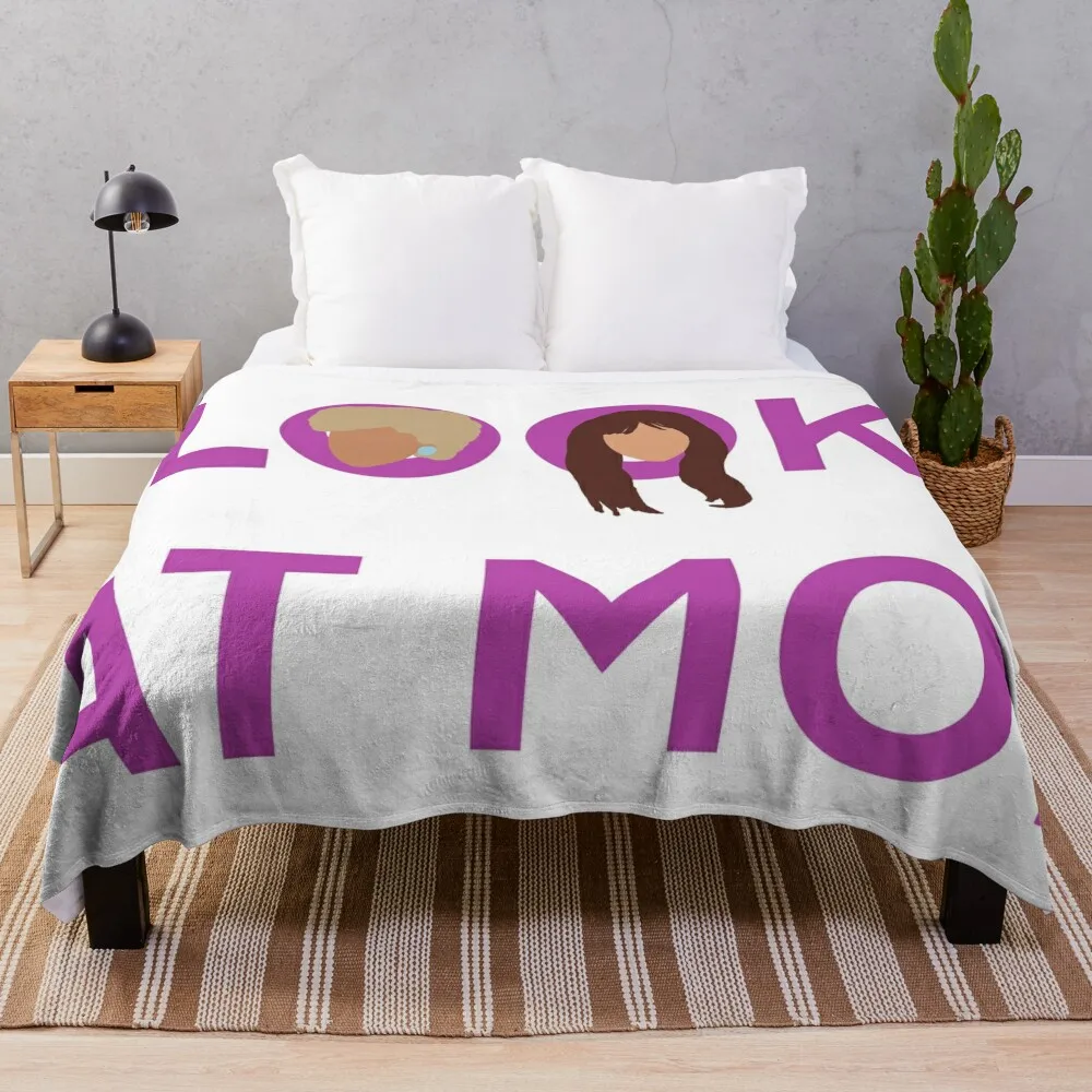 

Look at moi - Kath and Kim Throw Blanket Luxury Blanket manga Soft Blanket sofa