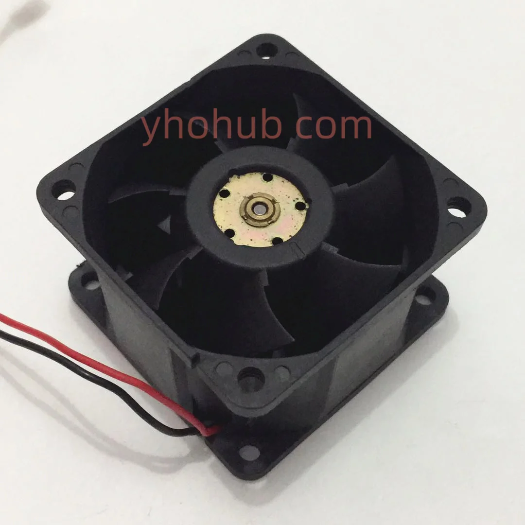 Delta Electronics FFB0624SHE T8WY DC 24V 0.40A 2-Wire 60x60x38mm Server Cooling Fan