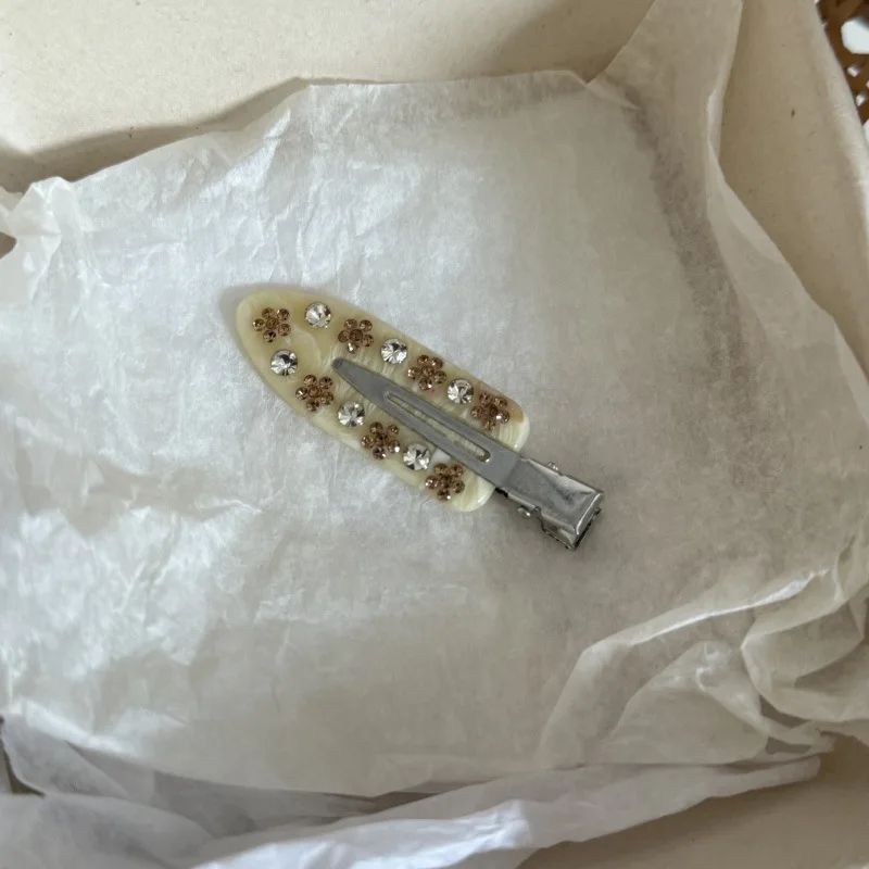 1 قطعة مشبك شعر خلات الأزهار للنساء الفتيات Traceless نمط الرخام اللون الماس منقار البط الجانب مخلب