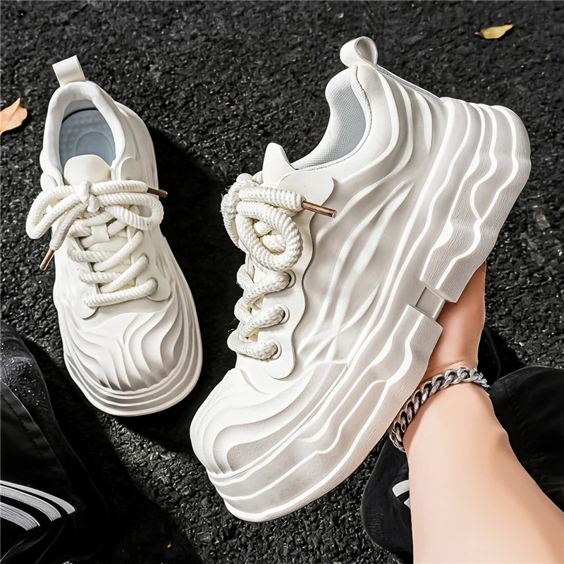 Good Quality 2026 Spring New Mens Casual Shoes Chinese Style Comfortable Sneakers Mixed Colour Footwear Shoe Lightweight Outdoor