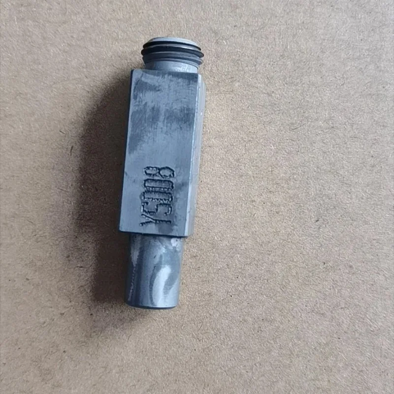 Mix Chamber for Pu P2 Spray Gun, MixChamber-0.8mm 1.0mm 1.3mm 1.5mm 1.7mm 1.9MM image 4