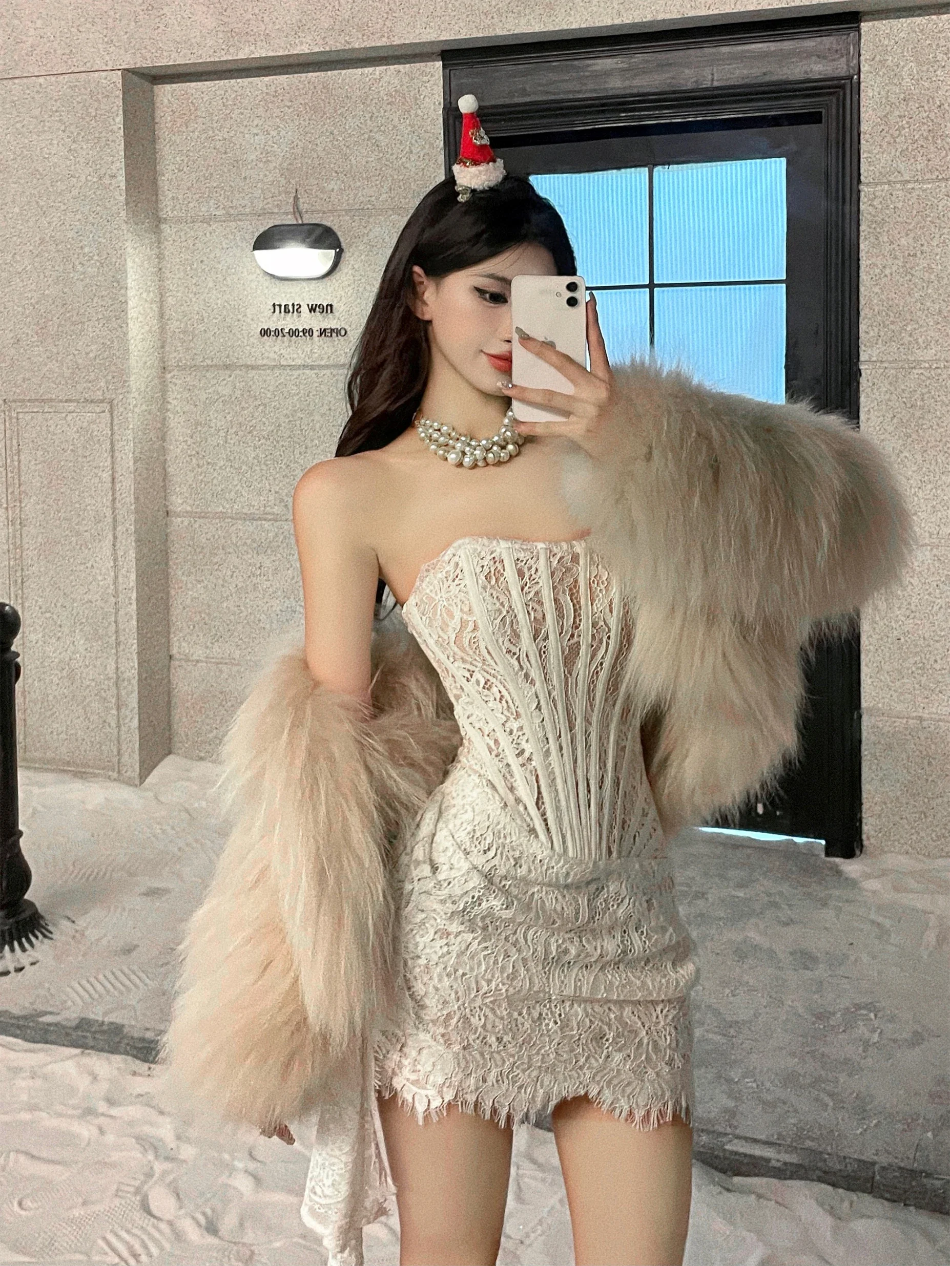 

Women's Autumn Sexy Fishbone Splicing Waist Skirt Lace Hip Dress