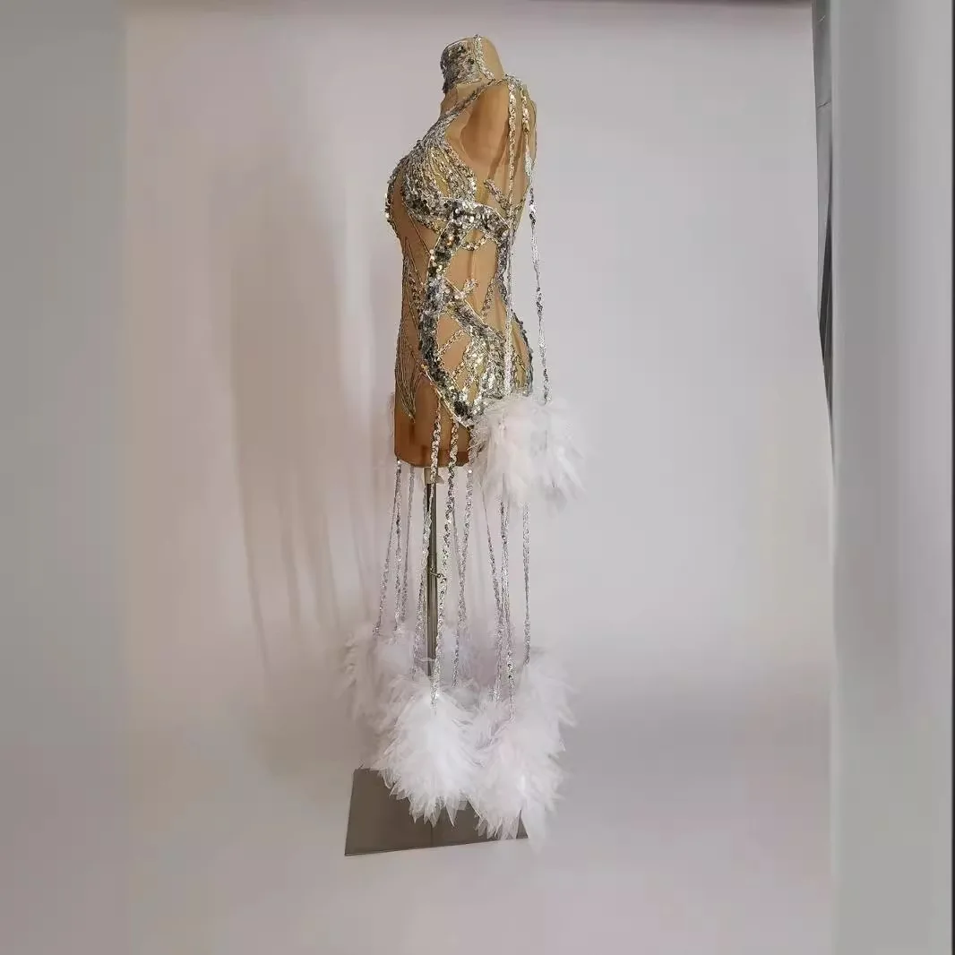 Abiti per spettacoli teatrali Maglia trasparente con strass con frange Top a tubo Abito Kick Keys Abiti Brillantes Abito Velluto E Piume