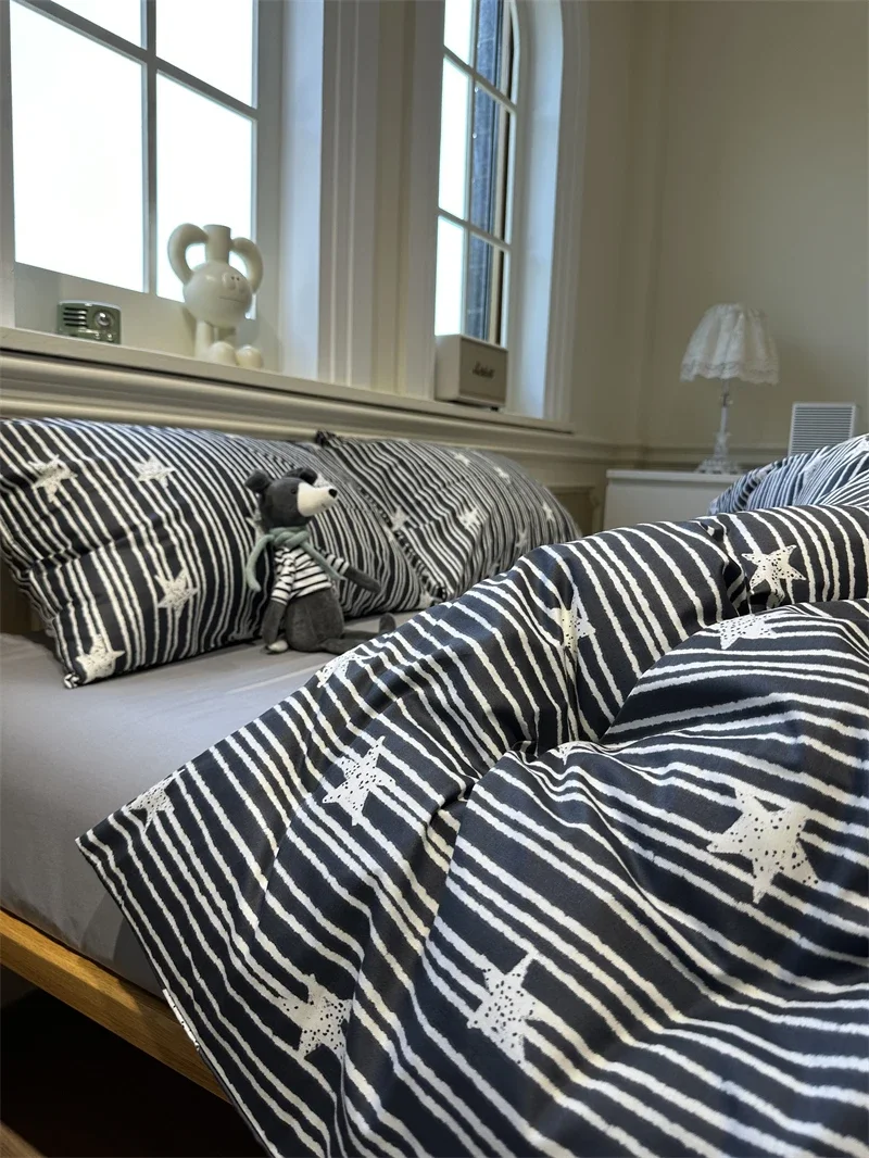 

Nordic black striped stars four-piece cotton pure cotton