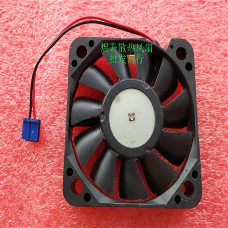 

Original NMB 5010 2004KL-09W-B50 DC18V0.14A50 * 50 * 10 mm two-wire double ball fan