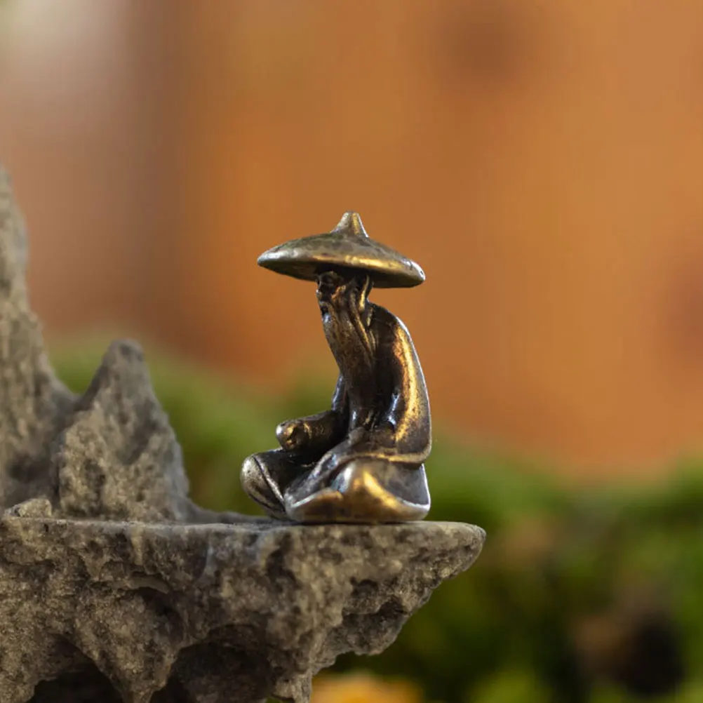 Fairy Gardens Figurine Sitting Fisherman Statue Fishing Decor Alloy Decors Figurines Small