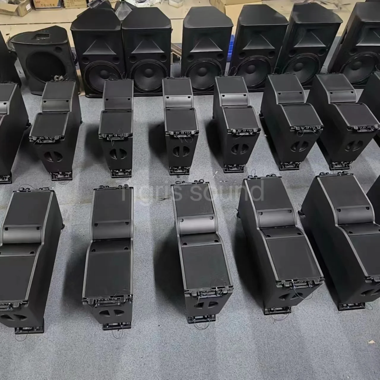 K208 Dual 8-Zoll Line Array Active Indoor Outdoor Stage Audio Line Array Lautsprecher Passives Soundsystem