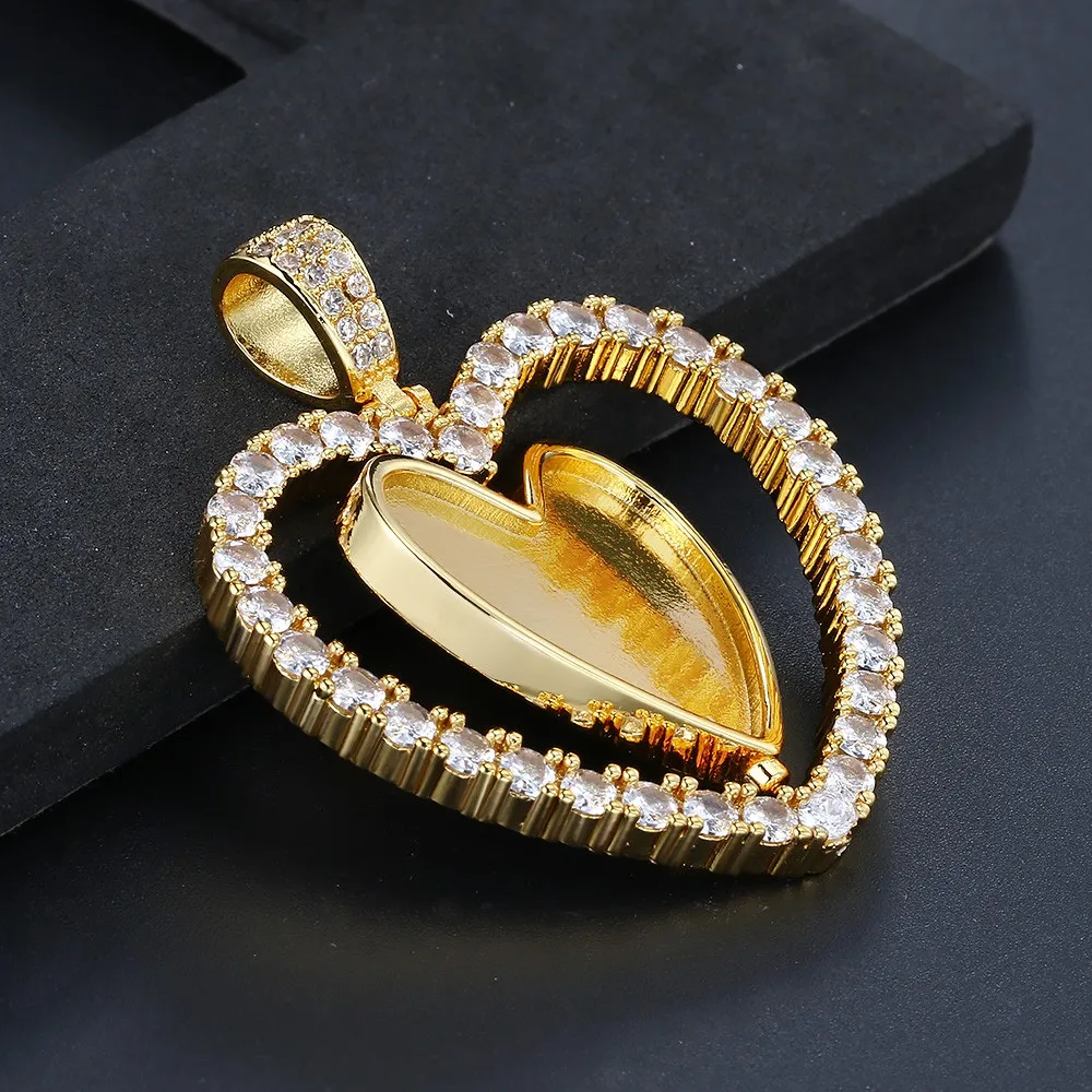 Foto Disesuaikan Kalung Liontin Hati Berongga Putar Dua Sisi Rantai Leher Es Keluar untuk Wanita Pria Hadiah Perhiasan Warna Emas Mewah