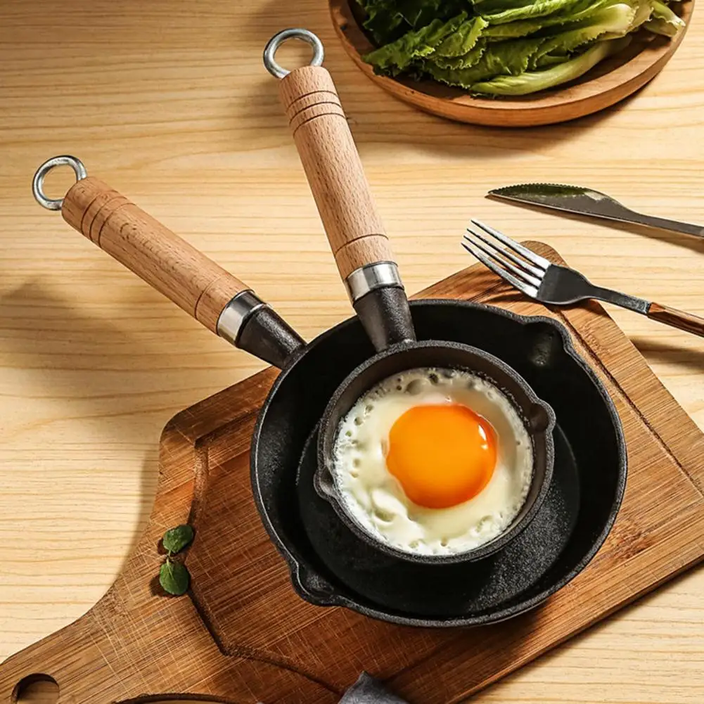 

Small Breakfast Pot With Wooden Handle Double Ear Iron Egg Steak Flat Frying Pan Household Cookware For Dining Room Завтрак