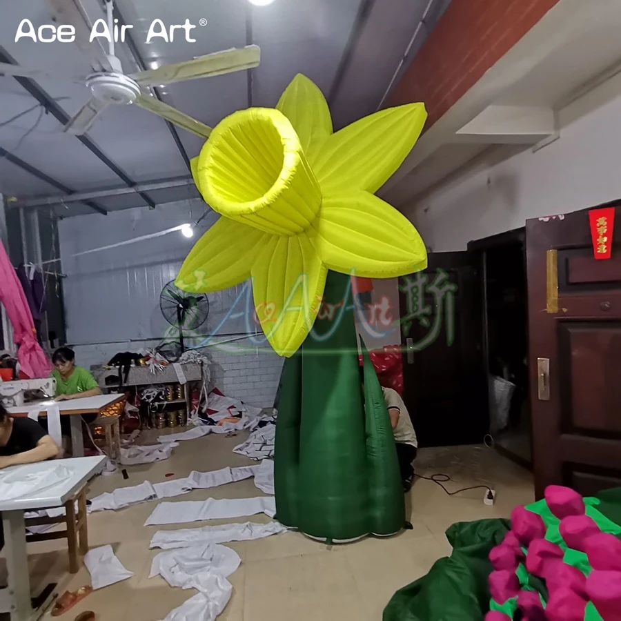 Giant Plants Model Inflatable Flowers Replica Narcissu Flower with Outerior Blower for Events Decoration and Exhibition