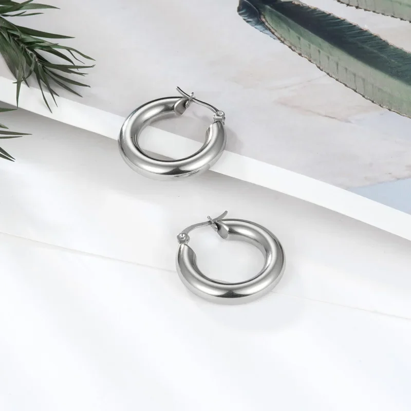 One Solid Weight Eight Grams Gold Color Circle Creole Earring Stainless Steel Gift For Women Hoop Earrings Wholesale