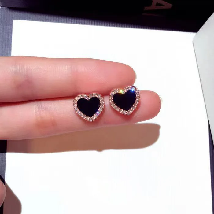 Black Color Crystal Heart Stud Earring for Women Korean Simple Enamel Geometry Temperament Jewelry Christmas Girlfriend Gift