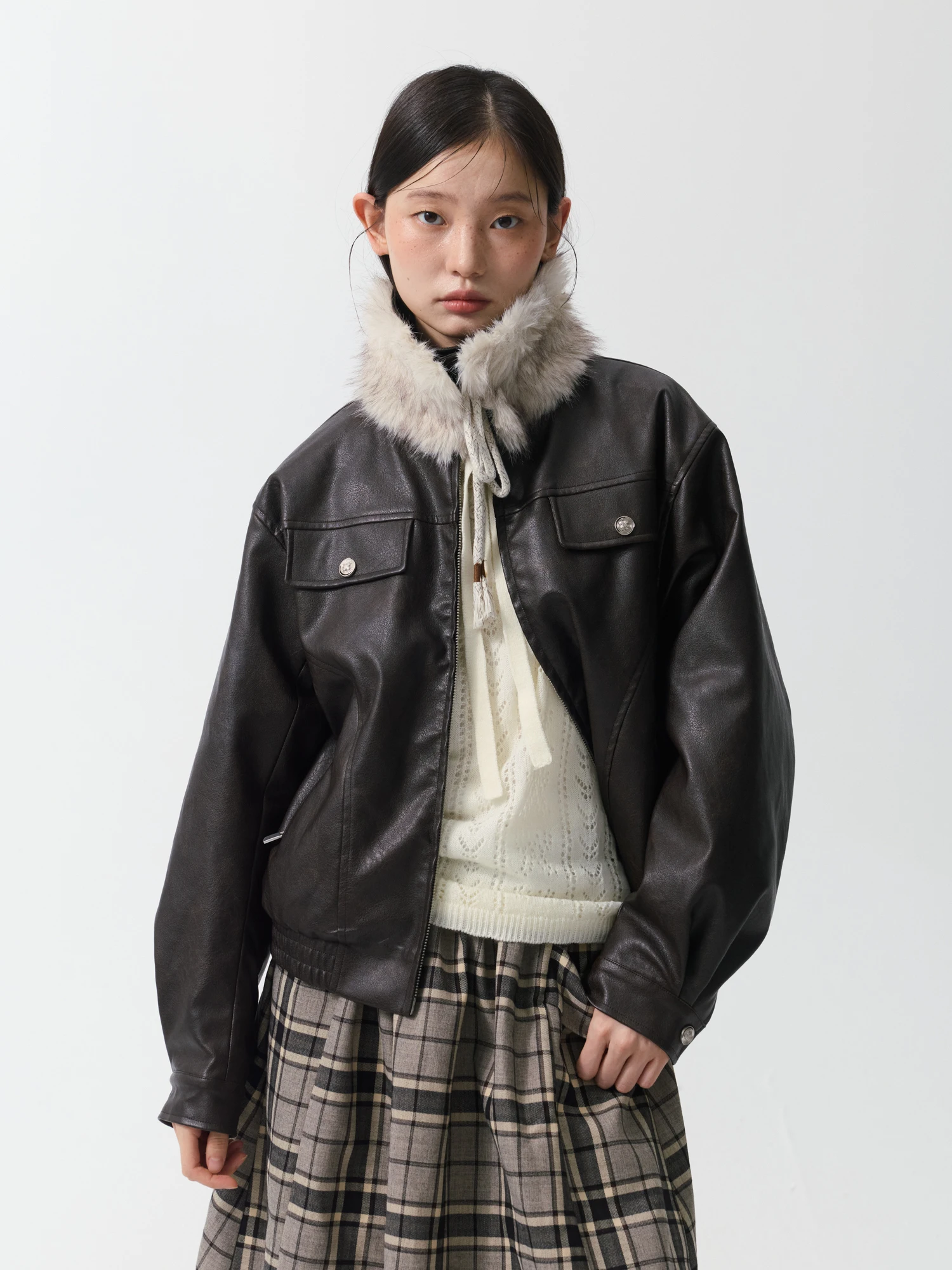 ブラウン取り外し可能なファー襟ジャケットソフトPUレザーコットンジッパーアウターウェア秋冬ヴィンテージバーンスタイルレディースジャケット