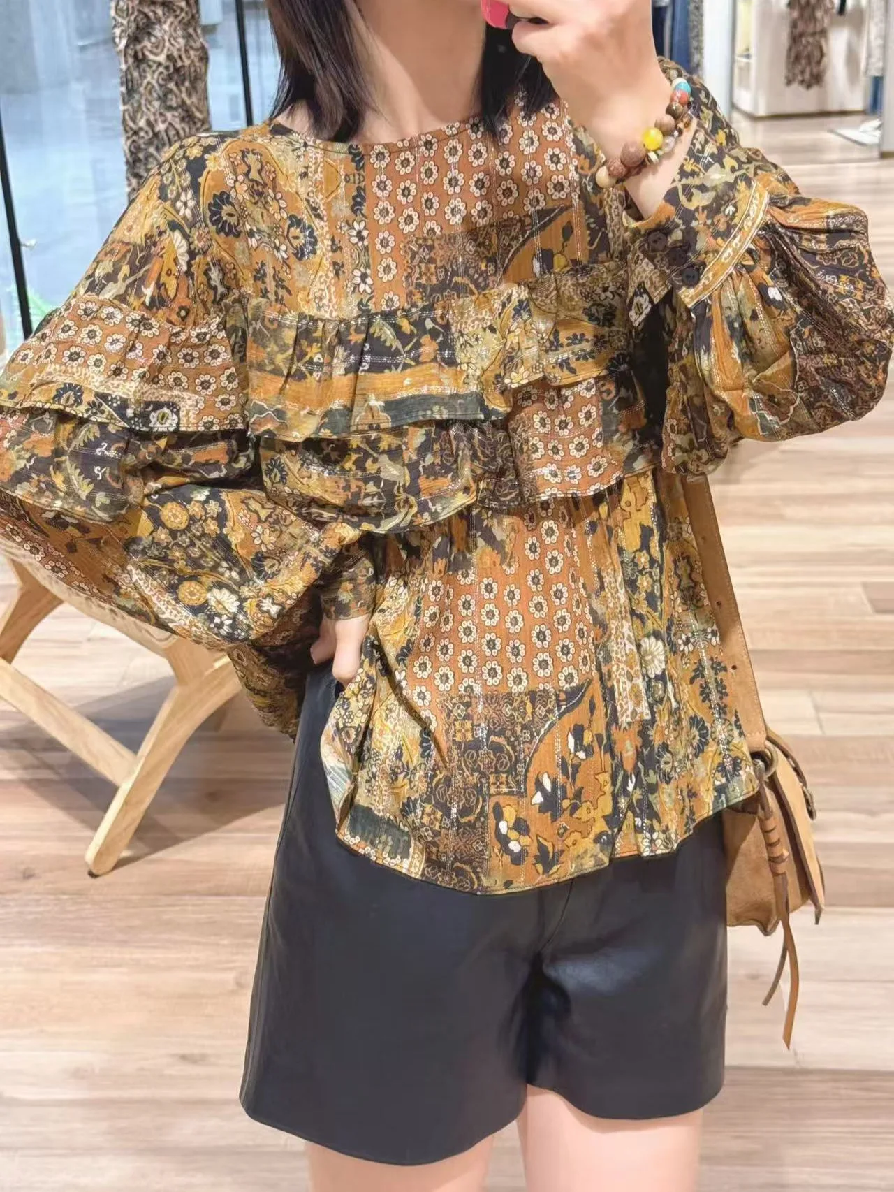 

Женский топ Ele Long Sve с золотым декором и цветочным принтом в винтажном стиле, дышащий, удобный, легкий