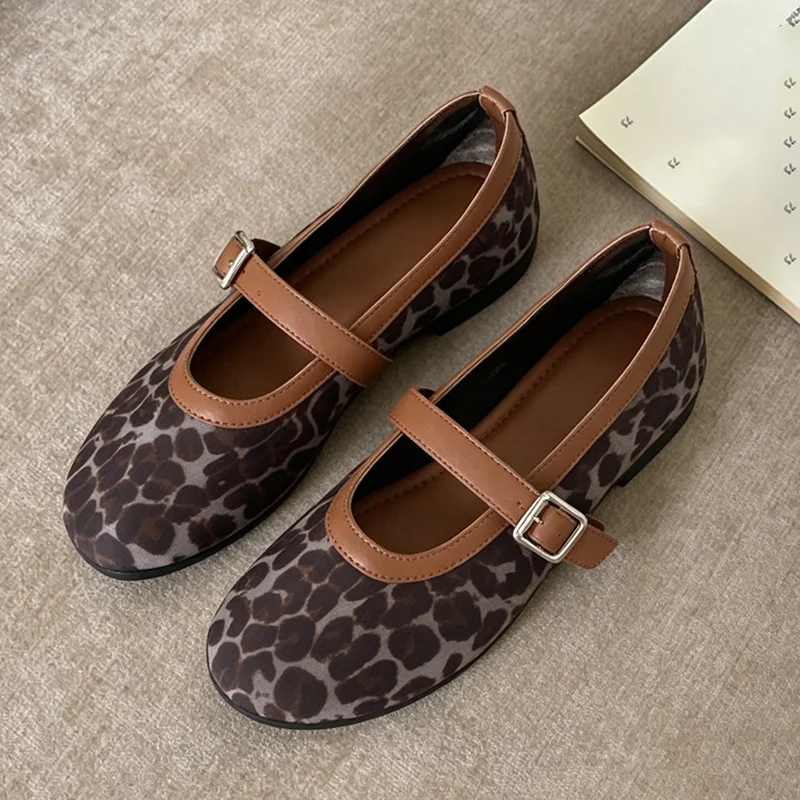 Aneikeh Vintage Leopard Pattern Mary Jane Shoe Ladies Single Buckle Strap Soft Flat Loafers Round Toe Non Slip Sole Casual Flats