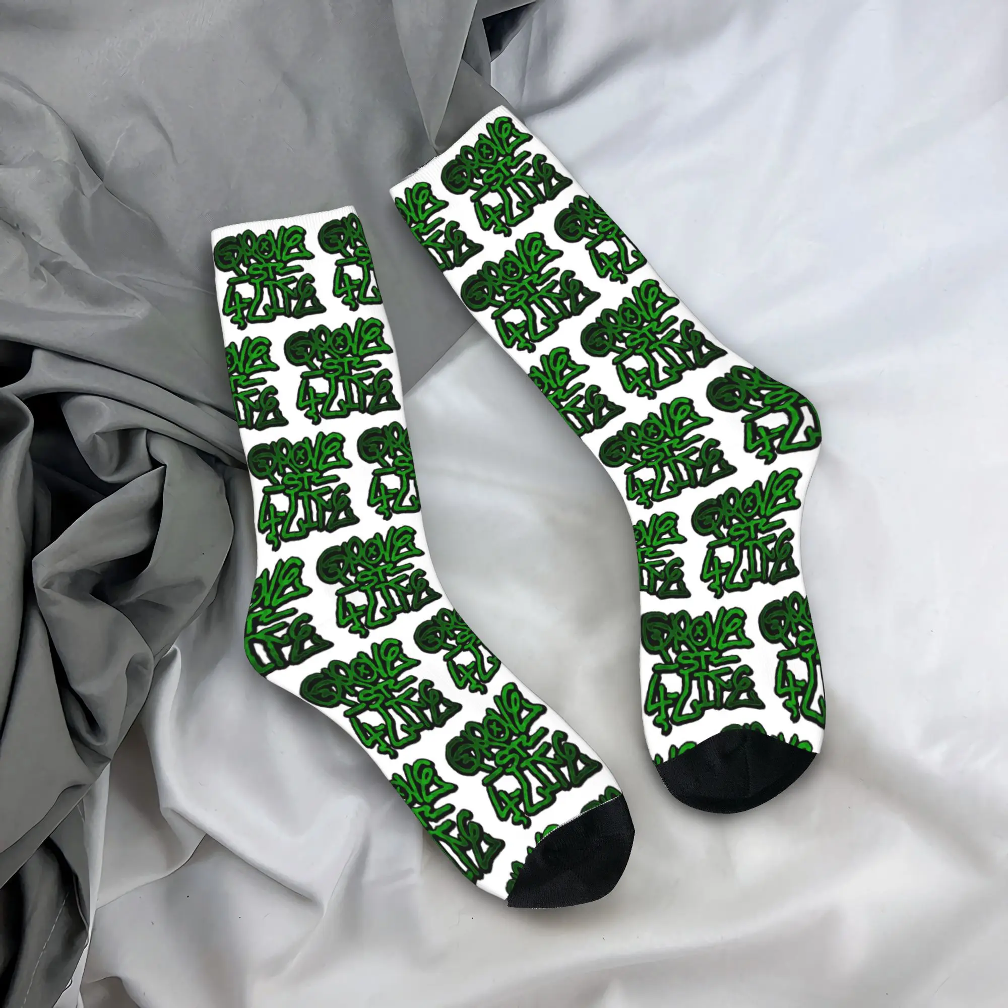 Harajuku Grove 4 Life GTA San Andreas Socks Harajuku جوارب ممتصة للعرق جوارب رياضية متوسطة جوارب أنبوبية هدية عيد ميلاد ناعمة