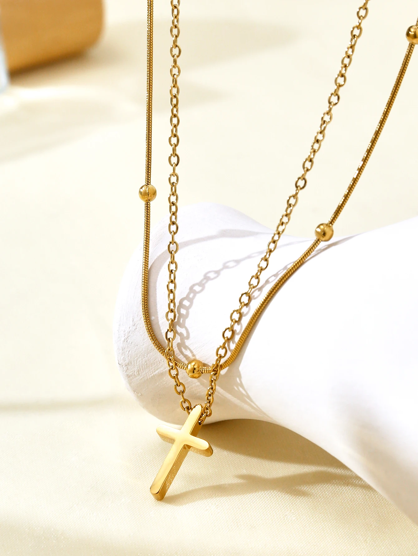 1 Piece/1 Set Trendy Unisex Minimalist Stainless Steel Beaded Cross Pendant Double-Layer Collar Chain Necklace For Women