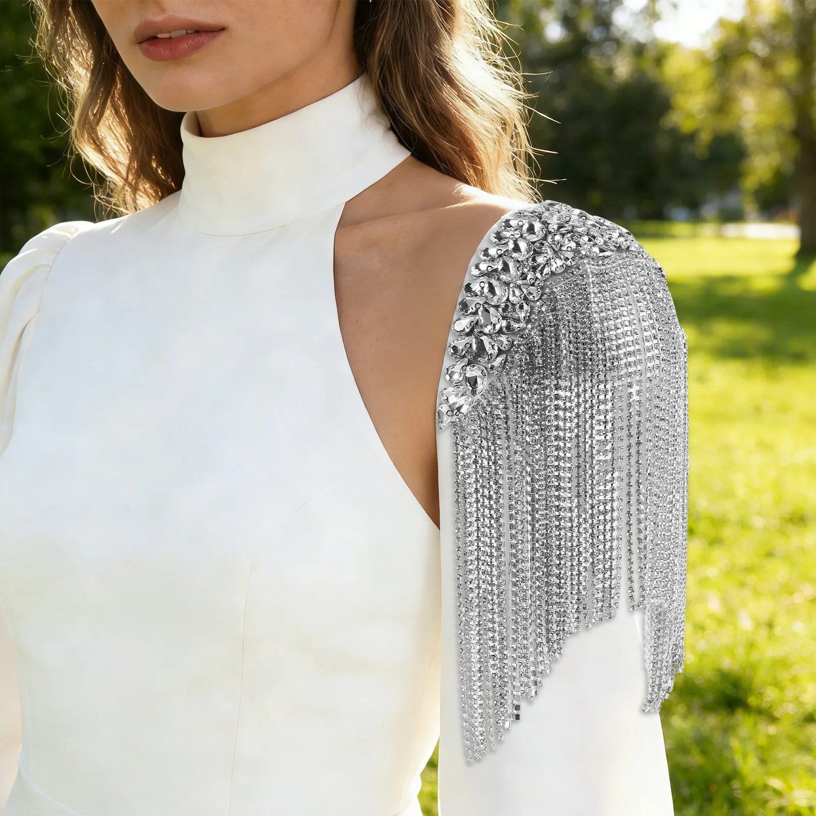 

Съемные наплечные эполеты с бахромой и стразами, украшенные цепочками и стеклянными бусинами, в стиле панк, для костюмов и вечеринок