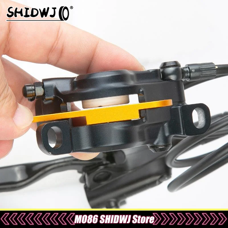 

Инструмент для обслуживания тормозного поршня Инструмент для сброса пробции поршня Алюминиевый инструмент для одностороннего зажима поршня