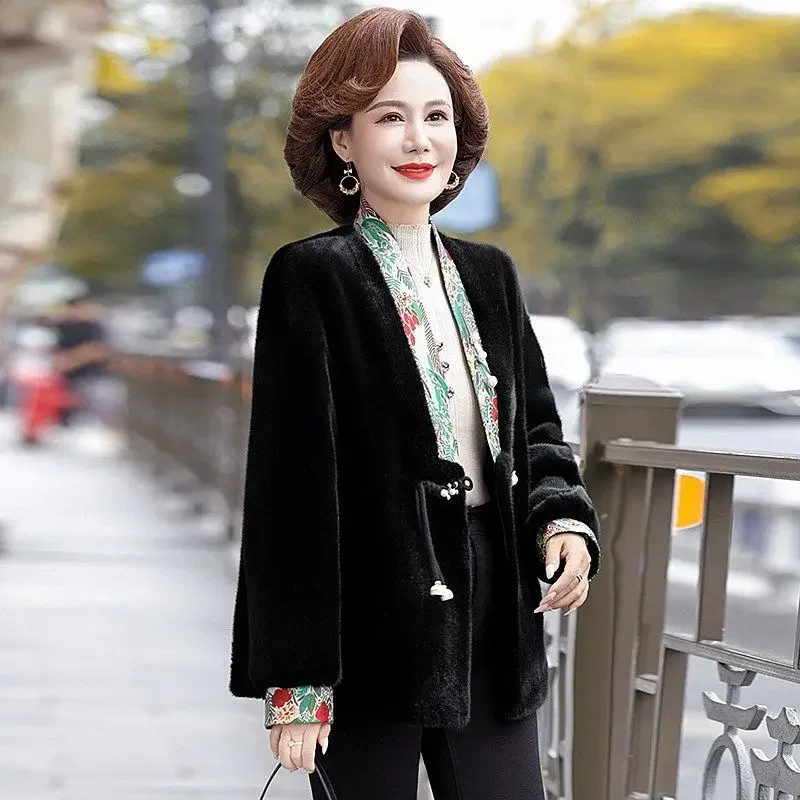 

Women's Thick Embroidery Splicing Mother's Mink Coat New Imitation Mink Fur New Chinese Style Fur Coat