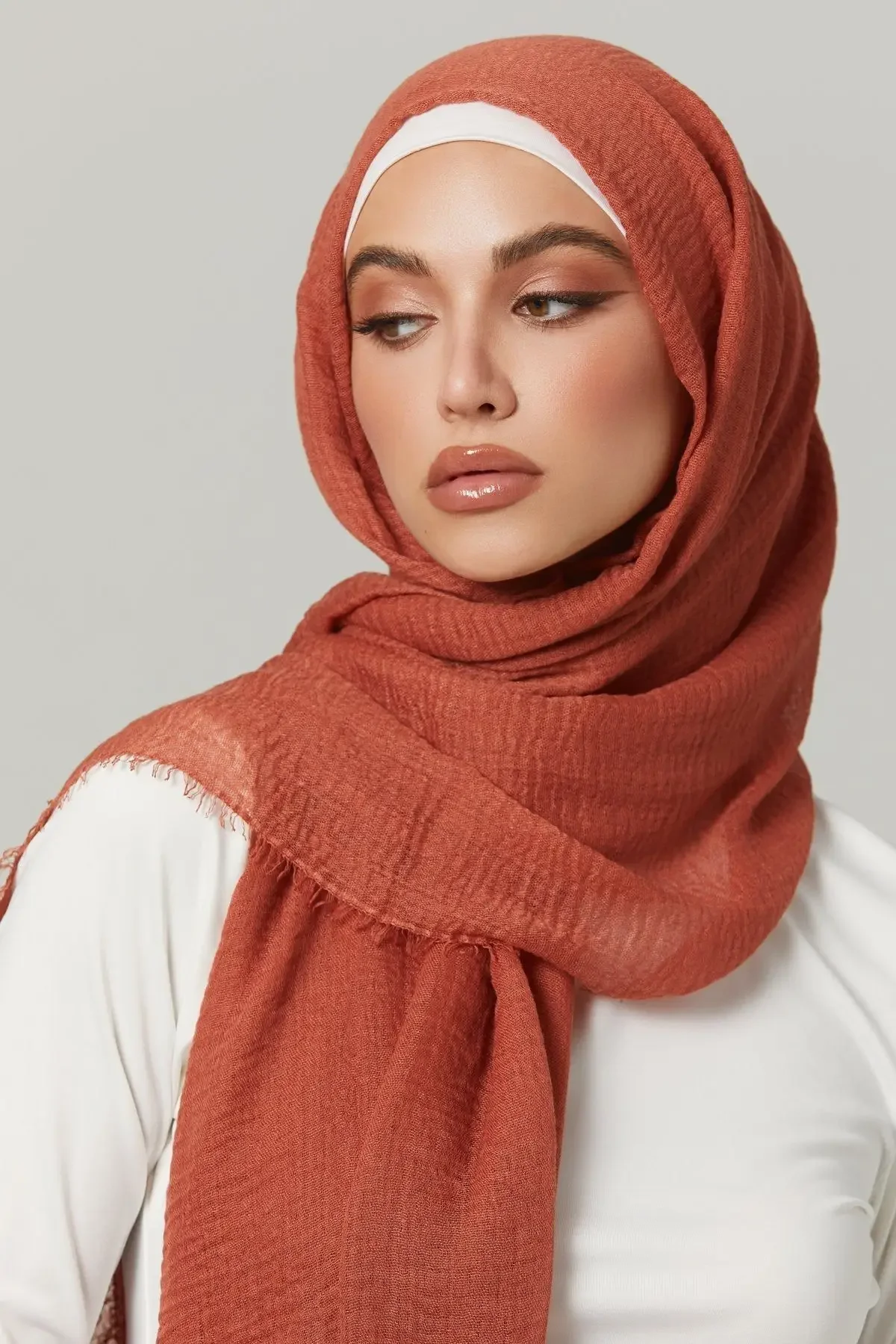 Bufanda de Hijab de algodón arrugado para mujer, chal musulmán, pañuelo liso, chales transpirables, capucha, Foulard femenino africano