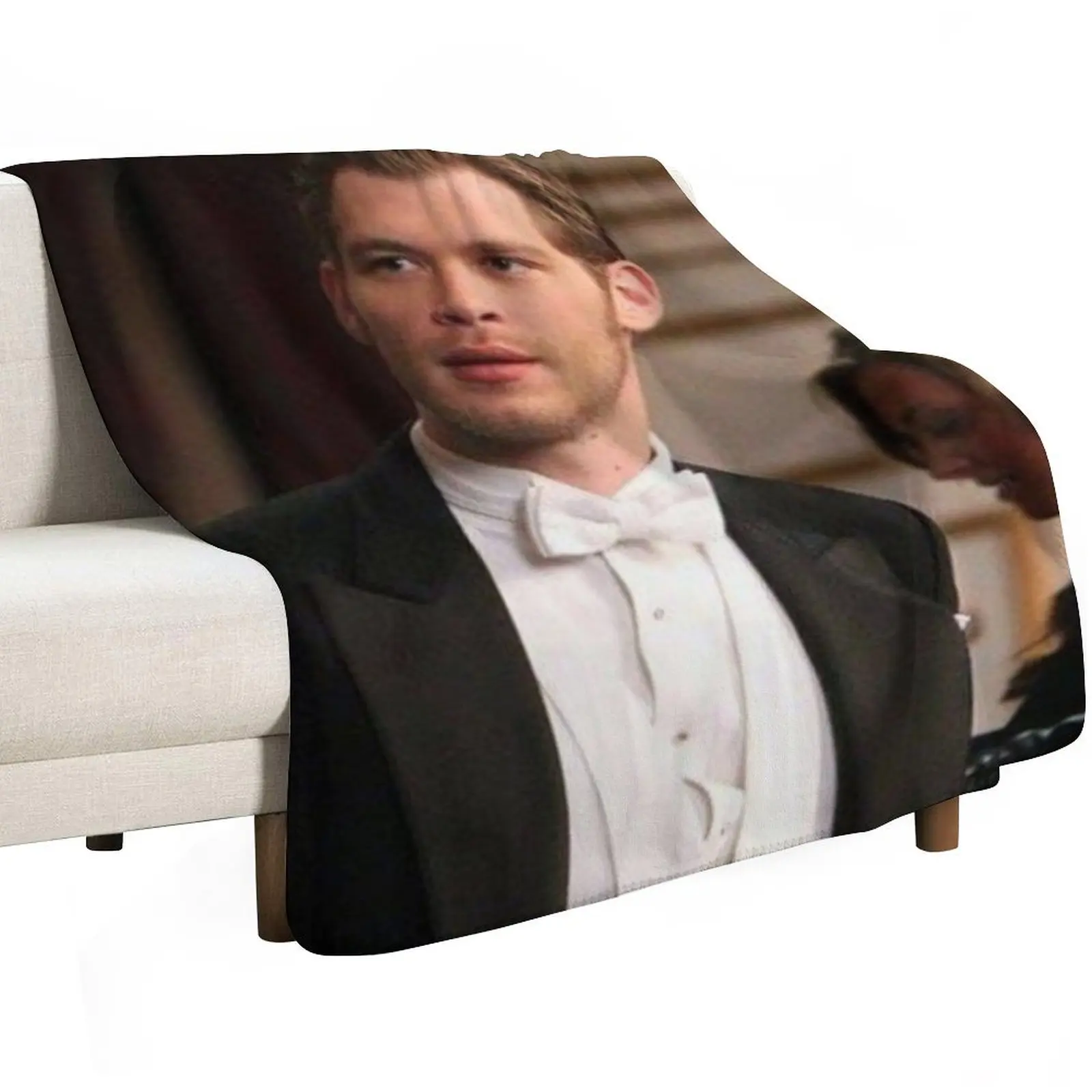 

Klaus Mikaelson Throw Blanket Luxury Brand warm winter For Baby Bed linens Blankets