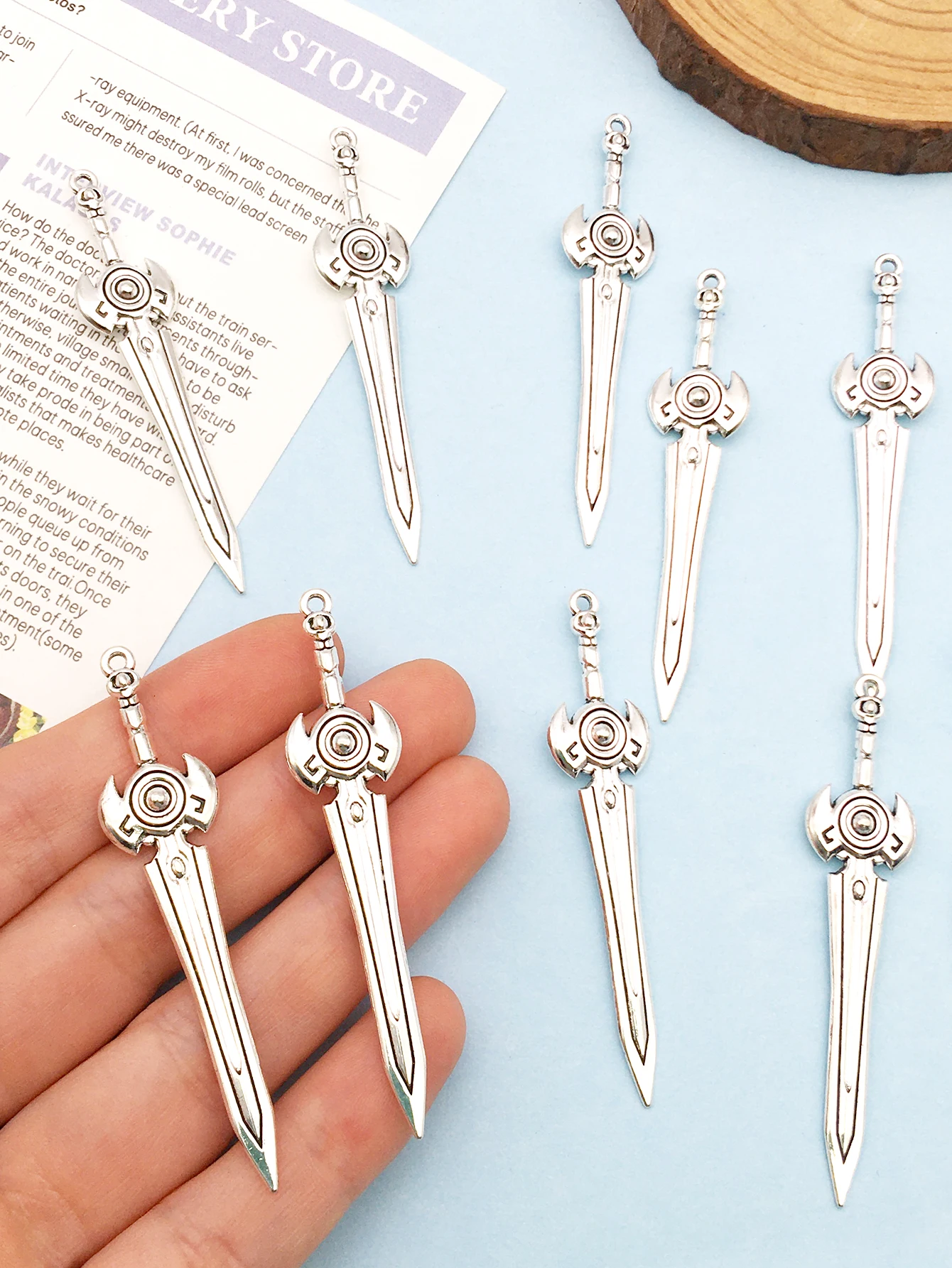 

Mix 5/10pcs antique silver zinc alloy sword pendant, DIY keychain necklace, accessory making for the best holiday gift