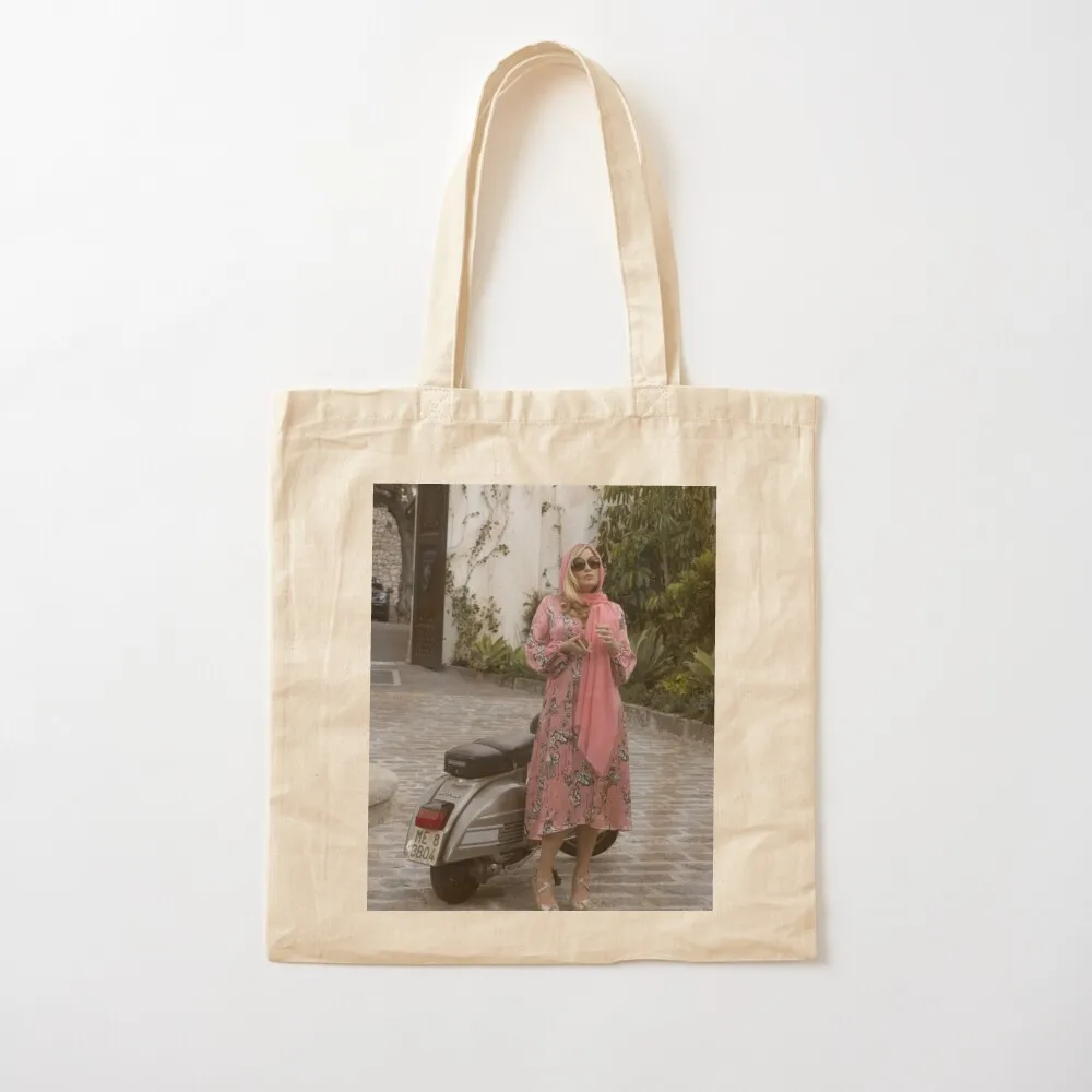 The White Lotus Tanya McQuoid : I'm Monica Vitti. Tote Bag